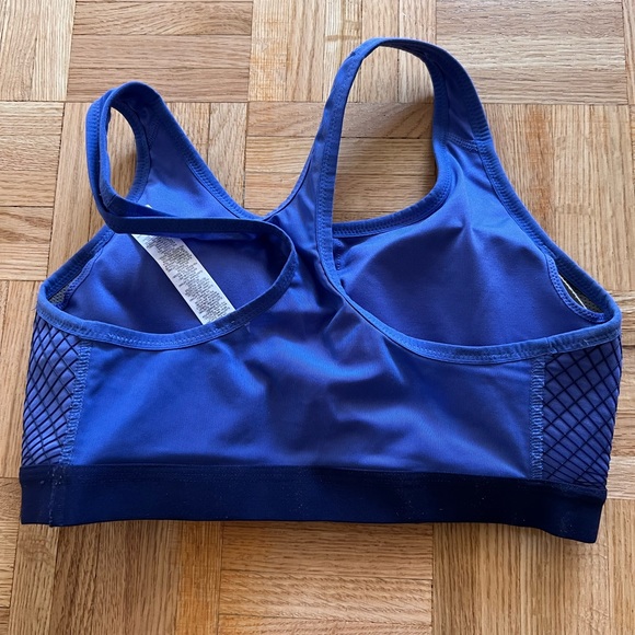 Nike Sports Bra - Picture 2 of 2